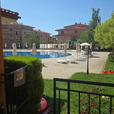 Juli Sorento * Sveti Vlas